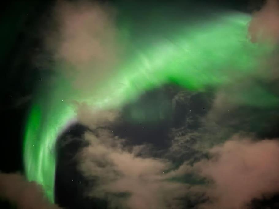 Liten Og Moderne Hybel Med Gratis Parkering Tromsø Exteriör bild